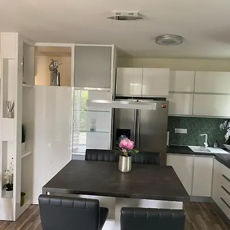 Lejlighed Sun Luxury Apartman