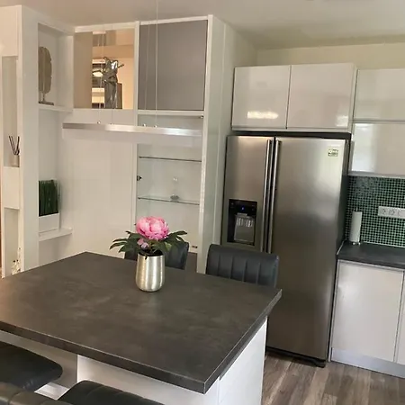 Lejlighed Sun Luxury Apartman
