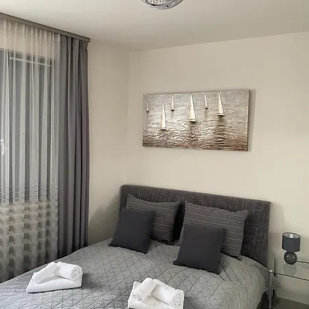 Apartamento Sun Luxury Apartman *